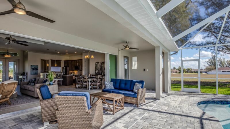 covered outdoor living space ideas